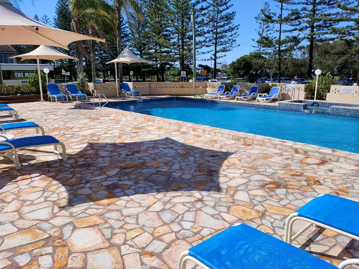 Southern Cross Beachfront Holiday Apartments Gold Coast Australia