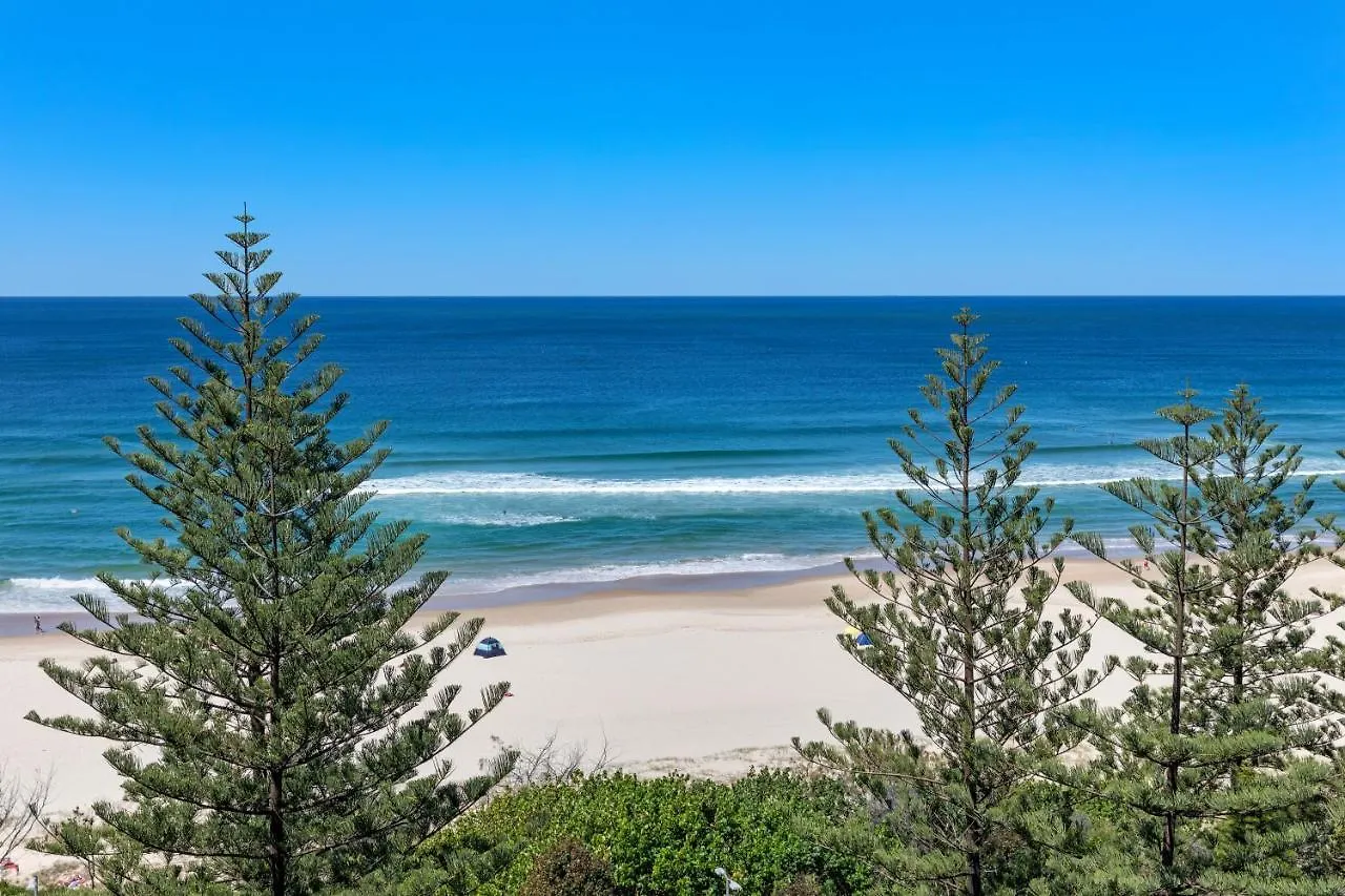 Southern Cross Beachfront Holiday Apartments Gold Coast 4*,