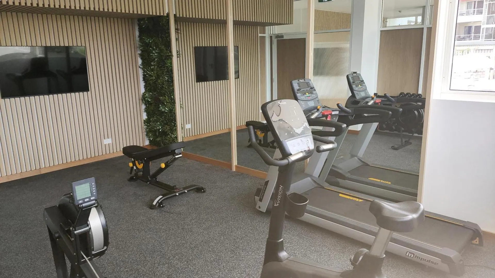 Southern Cross Beachfront Holiday Apartments Gold Coast 4*,  Australia